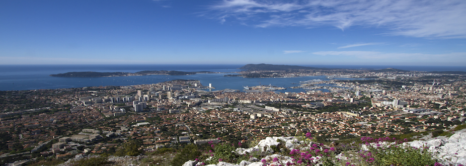 Toulon société de voiture avec chauffeur privé www.id-limousine.com