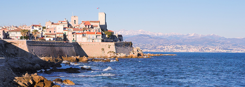 Coastal picture from Antibes town