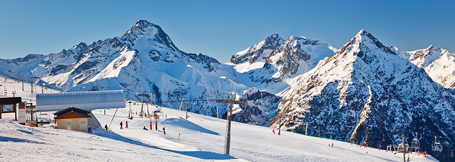 Isola Ski station slopes